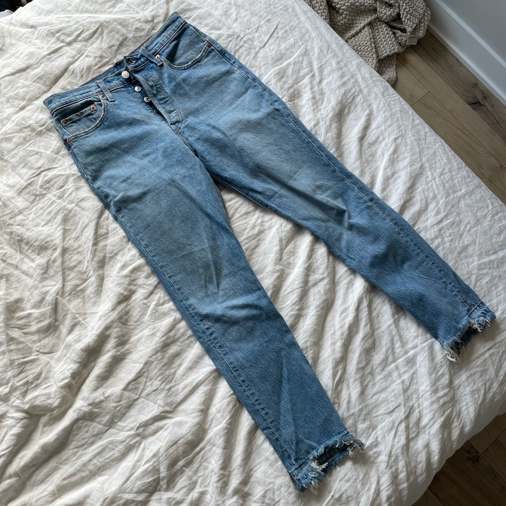 Levi’s 501 Skinny Jeans | Size 28
